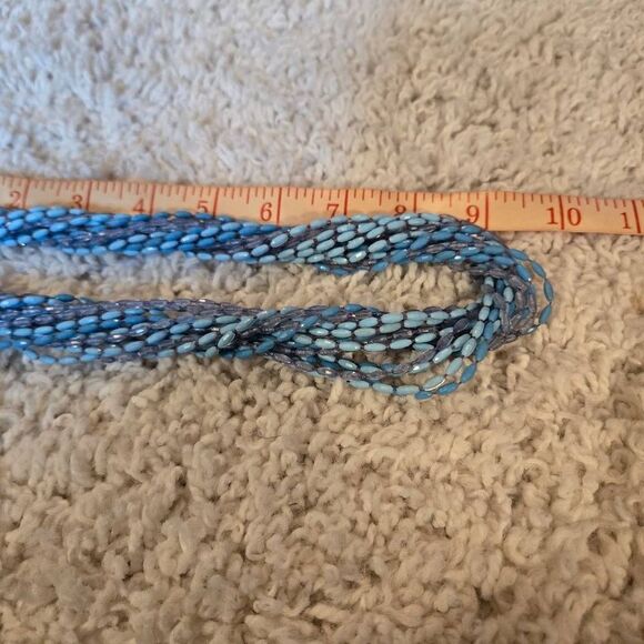 Vintage Multi Strand Blue Bead Necklace Pretty Clasp - Picture 4 of 6